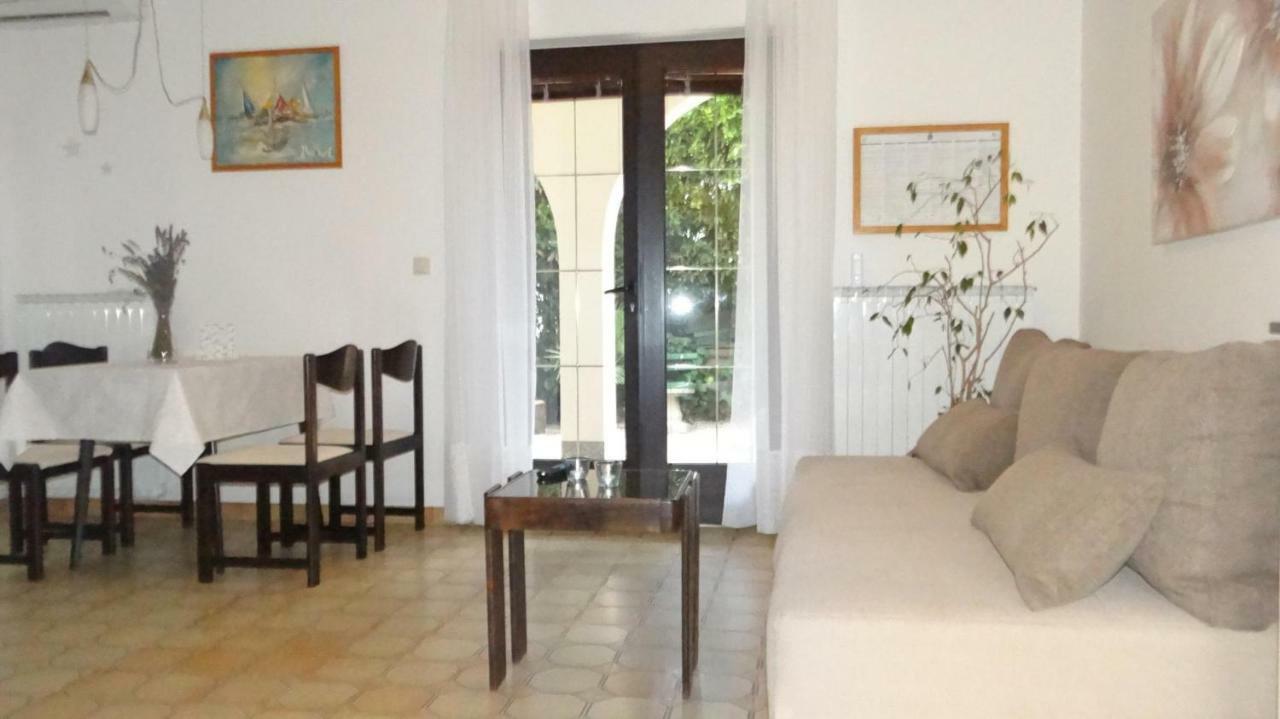 Apartman Magasic Đảo Krk Ngoại thất bức ảnh